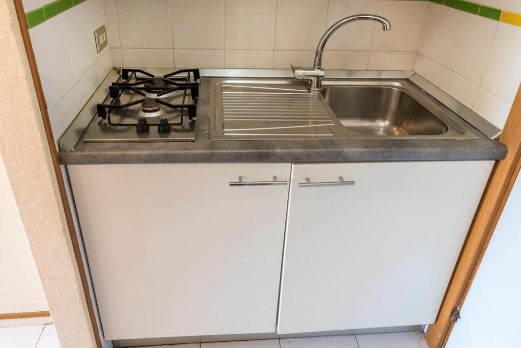 Ferienwohnung Bilocale Con Giardino A 100 Mt Dal Mare Di Marcelli - M053 Exterior foto