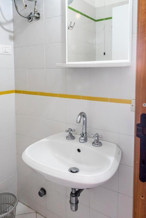Ferienwohnung Bilocale Con Giardino A 100 Mt Dal Mare Di Marcelli - M053 Exterior foto